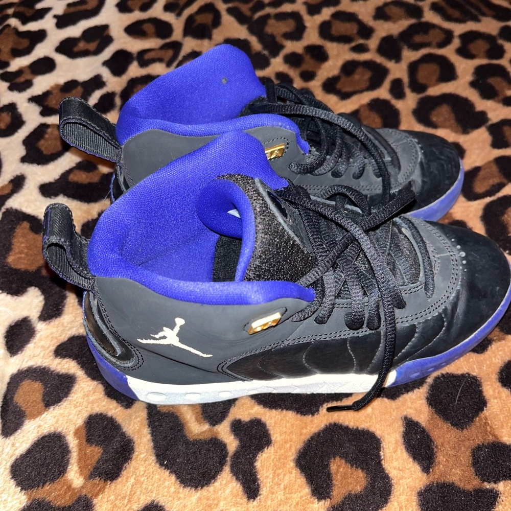 Jordan Kids Black and Purple Sneakers
